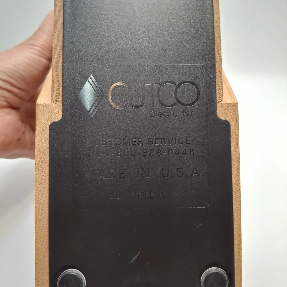 CUTCO 13-Slot Wood Knife Block Oak Holder Storage 12 Knives + Sharpener USA Made